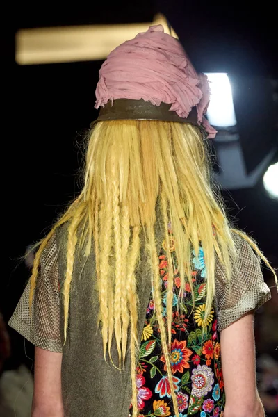 Look 83
